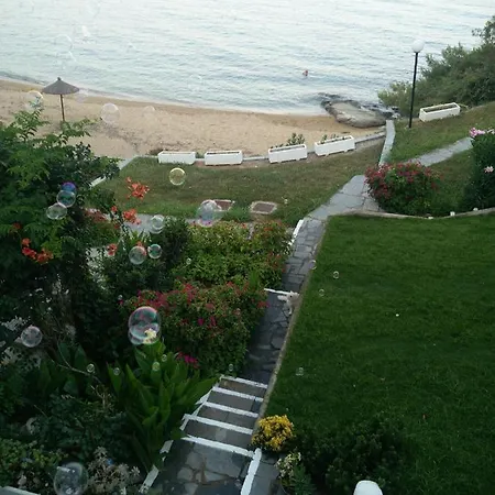 House Emme * PalaiónTsiflíkion